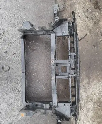 Volkswagen PASSAT B6 Radiator support slam panel