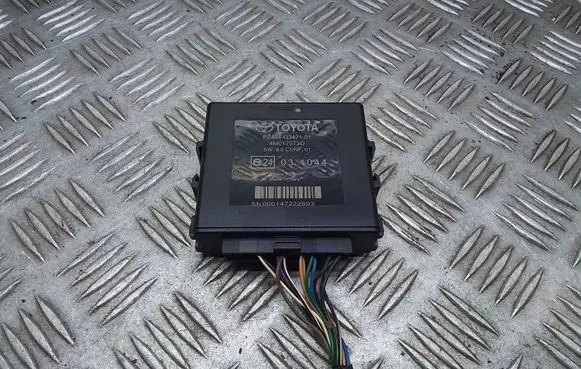 Toyota Prius (XW30) Alarm system siren PZ464G342101 4M0175T2D