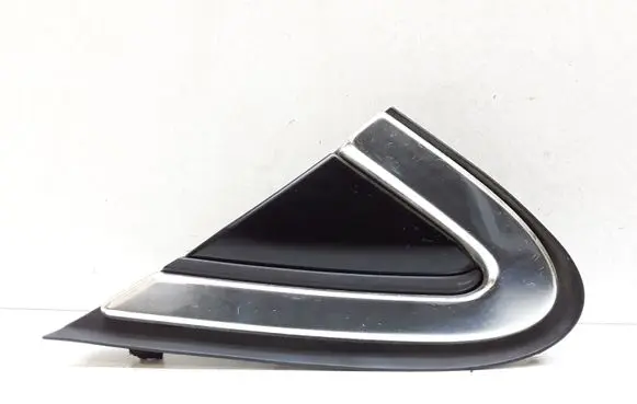 Volvo V40 Front door glass trim molding 31349229 31290675 31323257