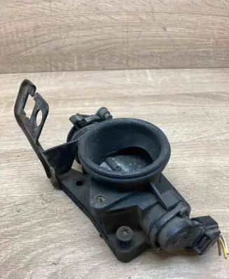 Ford Mondeo Mk III Throttle valve 988F9B983 988FFF