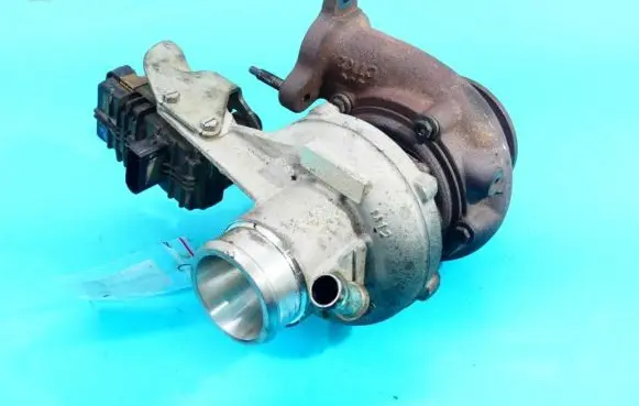 Opel Zafira C Turbo 822072-3 IMPRK1270076