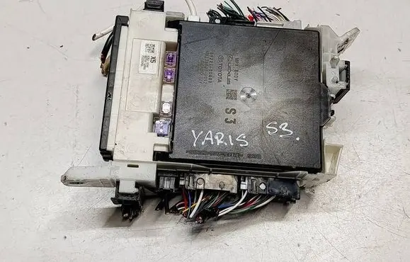 Toyota Yaris XP210 Other control units/modules 892210DA80S3 892210DA80 8273052R90