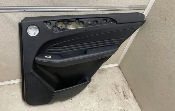 Mercedes-Benz ML W166 Rear door card panel trim