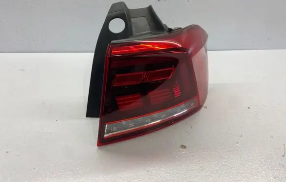 Volkswagen PASSAT B8 Rear/tail lights 3G9945096G F03746000C