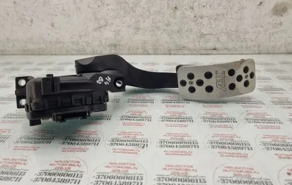 Audi A4 S4 B7 8E 8H Accelerator throttle pedal 8E1721523C