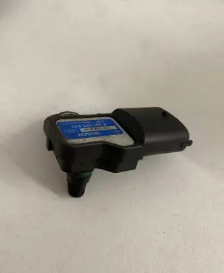 Opel Vectra C Air pressure sensor 0281002845 08120638D3