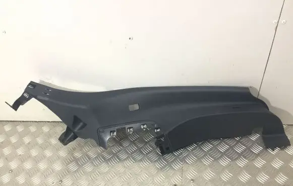 Mercedes-Benz ML W164 (D) pillar trim (bottom) A2536903601
