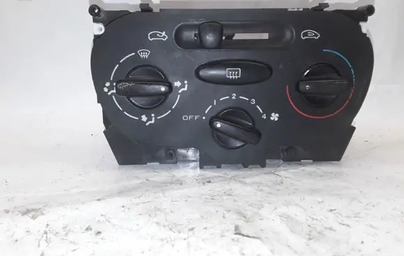 Citroen C4 I Picasso Climate control unit 64138