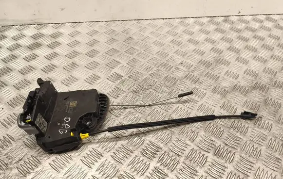Opel Astra K Rear door lock 13598385