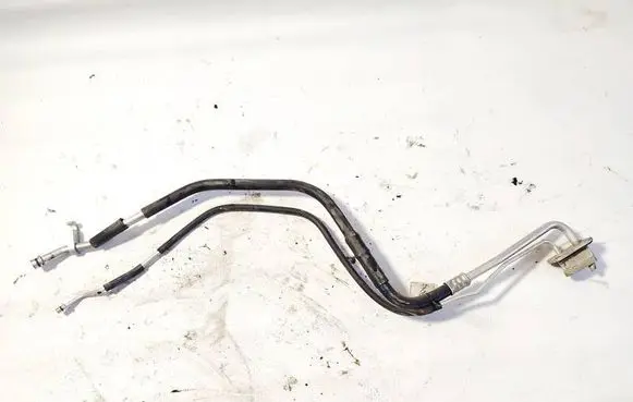 Nissan Quest Air conditioning (A/C) pipe/hose