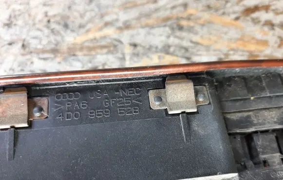 Audi A8 S8 D2 4D Electric window control switch 4D0959528