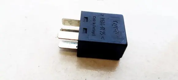 Ford Kuga I Other relay 5M5T14B192AA 5M5T-14B192-AA
