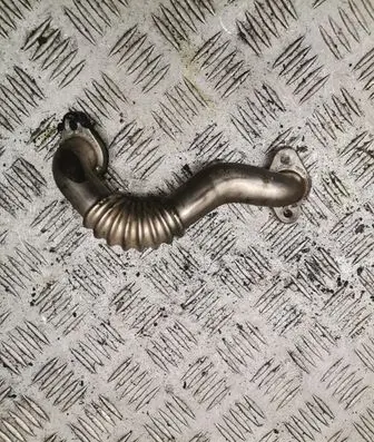 Volkswagen Tiguan EGR valve line/pipe/hose 131521A