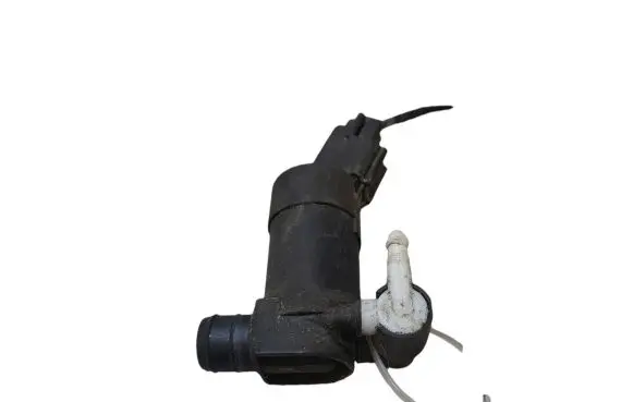 Volvo V70 Windscreen/windshield washer pump