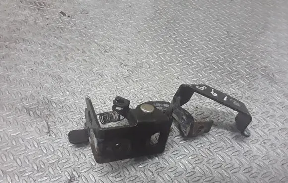 KIA Rio Fuel cap release pull handle 