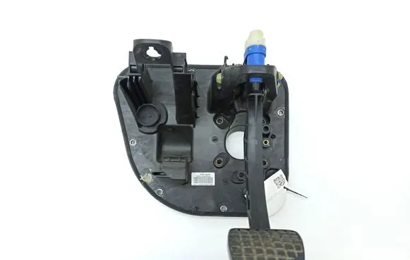 Iveco Daily 6th gen Brake pedal 5801492034