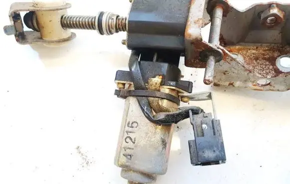 Nissan Murano Z50 Seat adjustment motor 41215