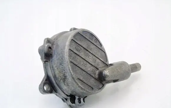 Mercedes-Benz E W210 Vacuum pump