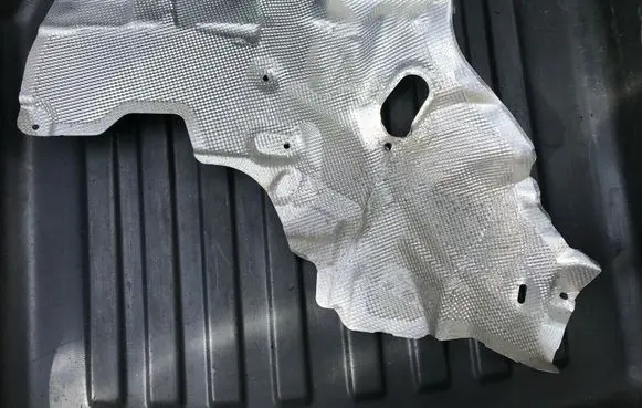 Mercedes-Benz GLC X253 C253 Heat shield in engine bay A2536822001