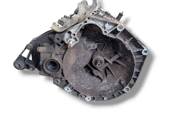 Fiat Punto (199) Manual 5 speed gearbox 551963361