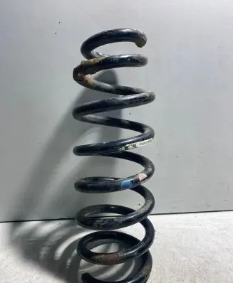 Volkswagen Touran I Rear coil spring