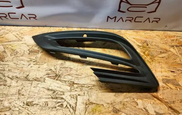 Opel Mokka X Front fog light trim/grill 42491763