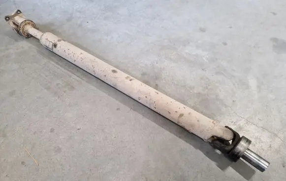 Mitsubishi Pajero Sport I Rear driveshaft/prop shaft 