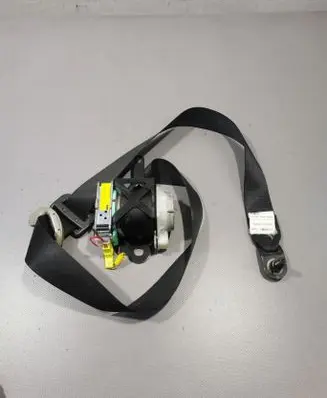 Toyota Verso Front seatbelt
