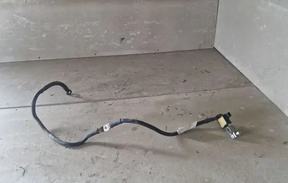 Volkswagen Transporter - Caravelle T5 Negative earth cable (battery) 7E0915181D
