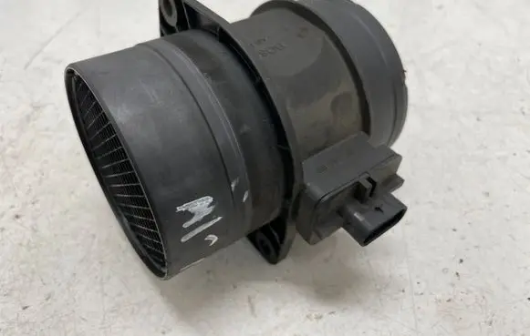 Skoda Octavia Mk3 (5E) Mass air flow meter 0281002956 03L906461A