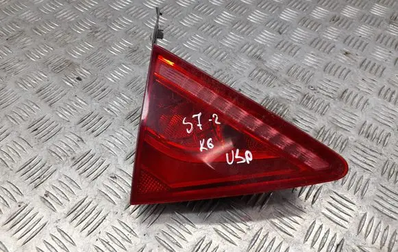 Audi A7 S7 4G Tailgate rear/tail lights 4G8945093A