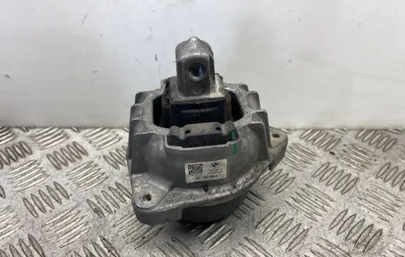 BMW M5 Engine mount bracket 6851263 22116851263