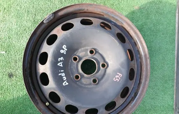 Audi A3 S3 8P R16 steel rim 8P0601027