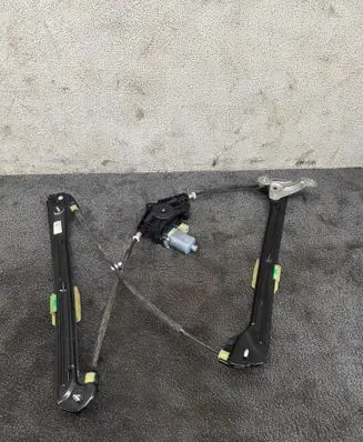 Volkswagen Golf VII Front door window regulator with motor 5G4837462H 5Q0959802C