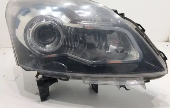Renault Koleos I Headlight/headlamp