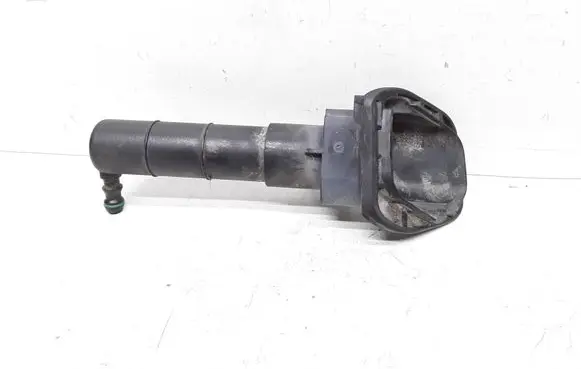 Volvo XC90 Headlight washer spray nozzle 30698506