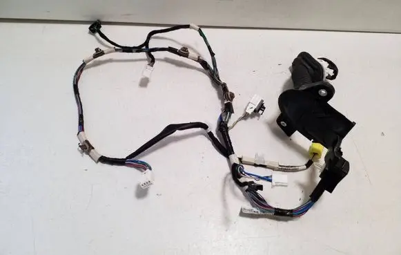 Toyota Corolla E210 E21 Front door wiring loom 821510ZX30F 821510ZX30