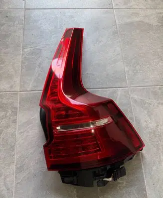 Volvo V60 Rear/tail lights 32291359 24022021