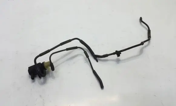 Mercedes-Benz GLC X253 C253 Vacuum valve A0091533128