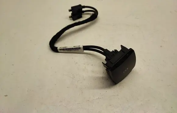 Ford Explorer VI USB socket connector GU5T14D202AA