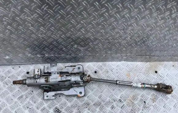 Peugeot 308 Steering wheel axle