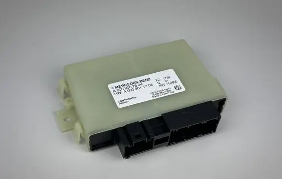 Mercedes-Benz E W213 Reducing agents exhaust control unit A0009007604 A0009011703