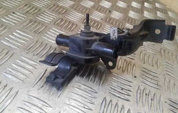 Honda CR-V Other engine bay part