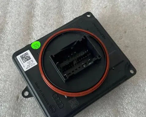 Audi A7 S7 4K8 LED ballast control module 4K0941572DG