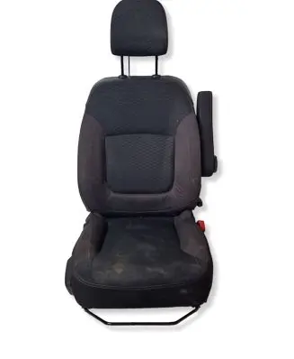 Renault Trafic III (X82) Front passenger seat RT3A8803