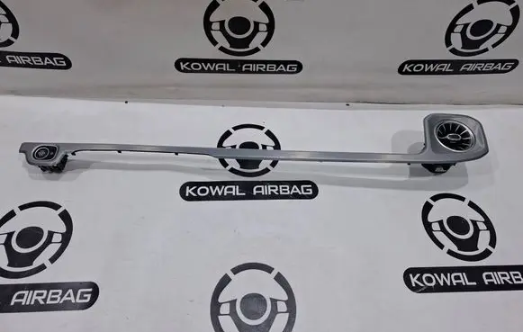 Mercedes-Benz G W463 2nd Gen Dashboard center trim panel A4636806003 A2388300000 A1679054901