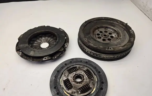 Mercedes-Benz Sprinter W906 Clutch set kit 1878005554 109078 1025