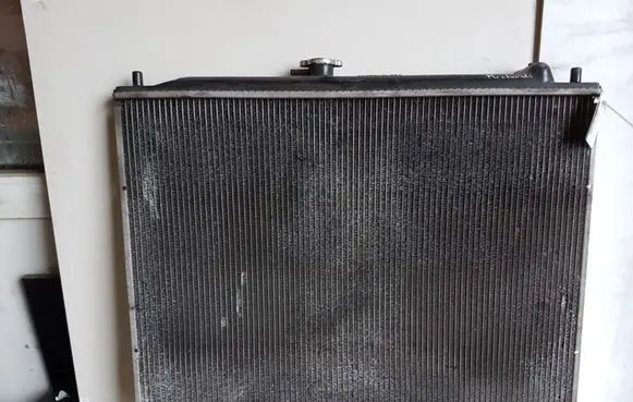 Mitsubishi Pajero Coolant radiator