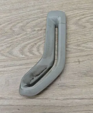 Volvo S80 Seat belt trim RH1882 188Z