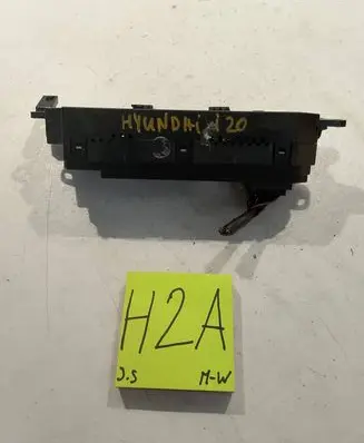 Hyundai i20 (PB PBT) Screen/display/small screen 941011J600